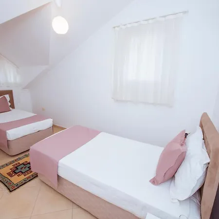 Infinity Olympia * 厄吕代尼兹