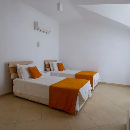 Infinity Olympia 公寓 *