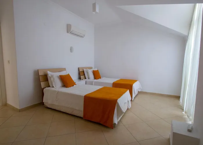 Infinity Olympia Apartment *